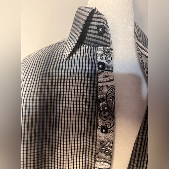 NWOT BLU by poferilo Mens Dress Shirt w/ Cool Buttons/Lots of Style!! - Picture 4 of 12